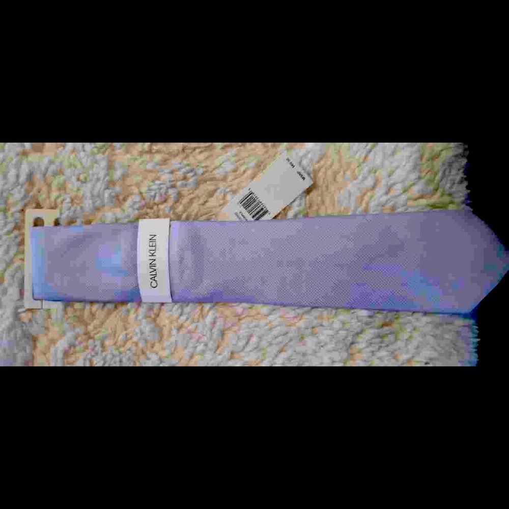 Brand new Calvin Klein neck tie, 100% polyester